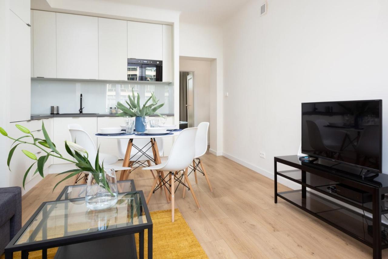 Family City Center Apartment By Renters Prestige Warsaw Ngoại thất bức ảnh